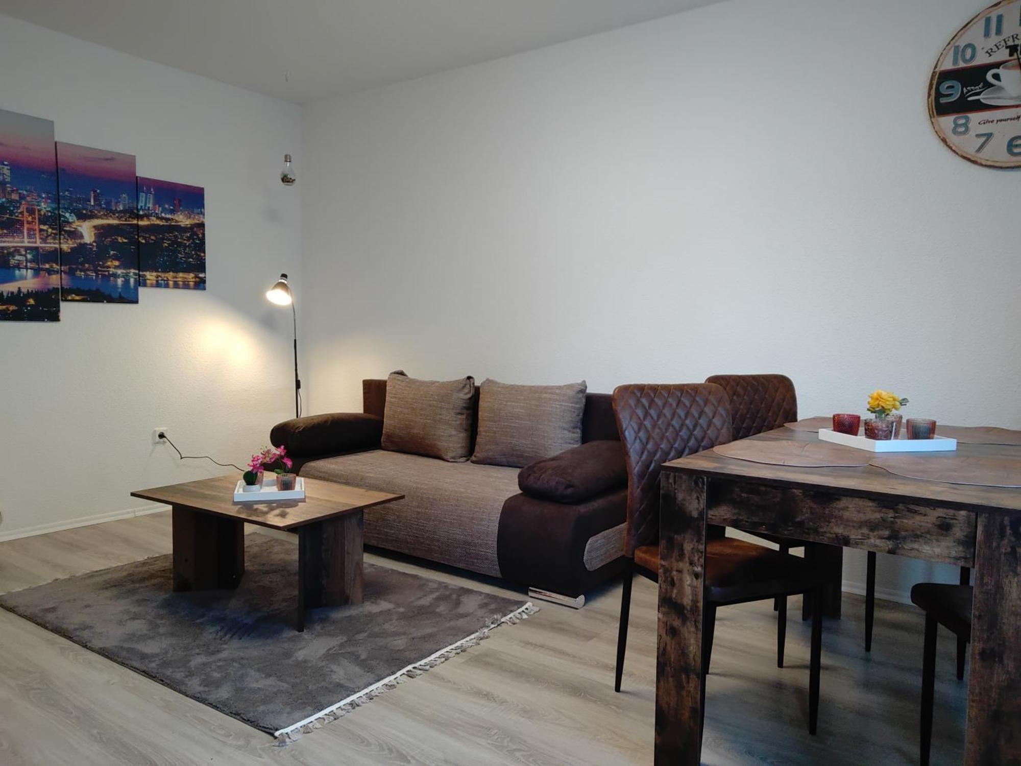 Komfortables Und Ruhiges Apartment ゲルゼンキルヒェン エクステリア 写真